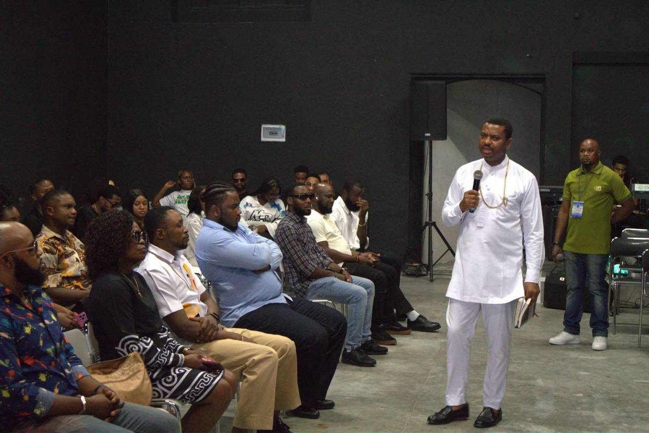 A minister teaching among the congregation